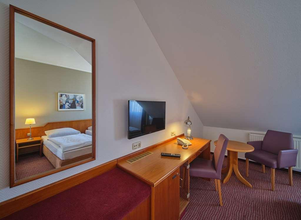 Classik Hotel Magdeburg Room photo